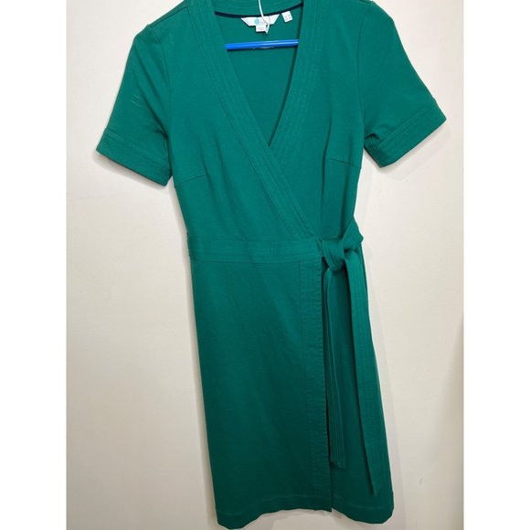 Boden Dresses & Skirts - Boden Green Wrap Dress